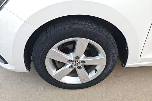 Volkswagen Santana 2016, 63700 км, за 4901 USD - фото 15