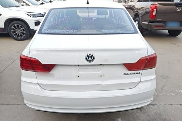 Volkswagen Santana 2016, 63700 км, за 4901 USD