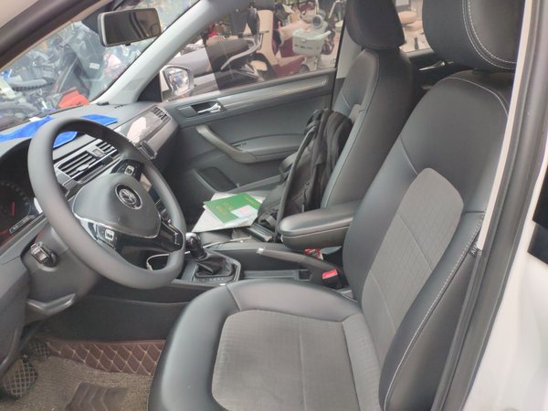 Volkswagen Santana 2016, 111000 км, за 4931 USD - фото 10