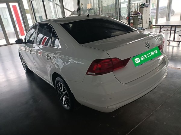 Volkswagen Santana 2016, 137800 км, за 5144 USD