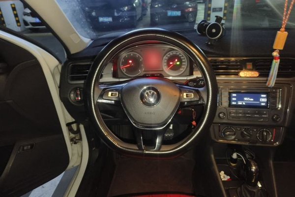 Volkswagen Santana 2016, 72400 км, за 6896 USD - фото 9