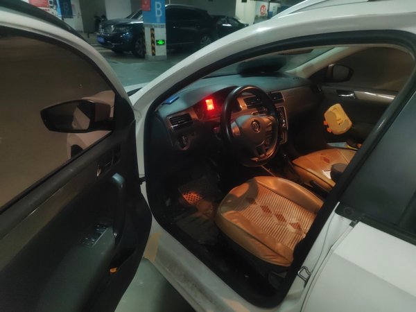 Volkswagen Santana 2017, 92500 км, за 5015 USD - фото 17