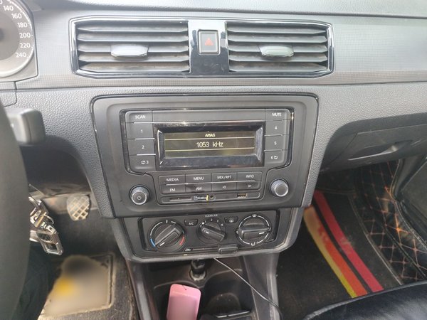 Volkswagen Santana 2018, 48100 км, за 6537 USD - фото 12