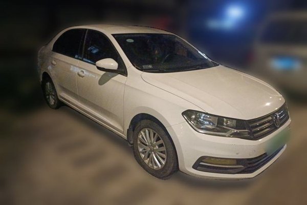 Volkswagen Santana 2018, 70200 км, за 6686 USD