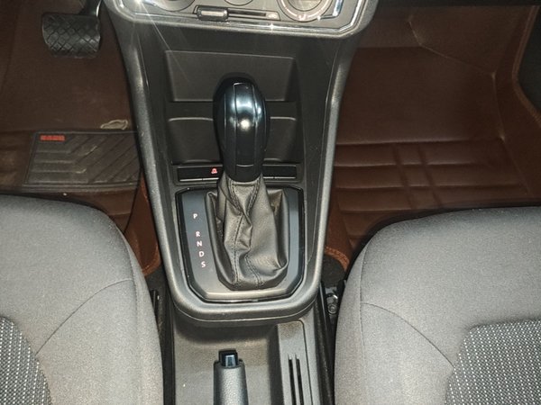 Volkswagen Santana 2018, 44700 км, за 8011 USD - фото 21