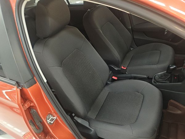 Volkswagen Santana 2018, 44700 км, за 8011 USD