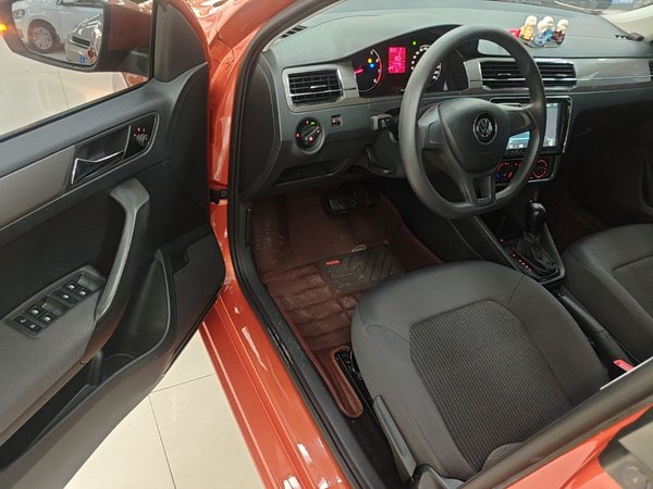 Volkswagen Santana 2018, 44700 км, за 8011 USD - фото 23