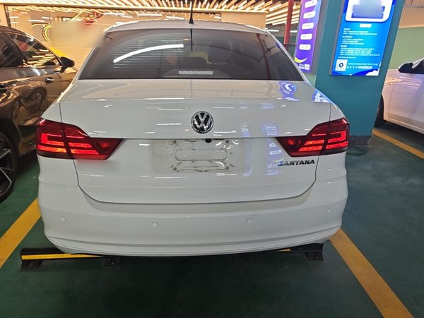 Volkswagen Santana 2019, 35300 км, за 7082 USD