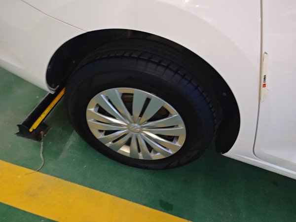Volkswagen Santana 2019, 35300 км, за 7082 USD - фото 10