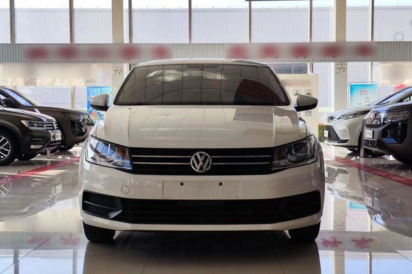 Volkswagen Santana 2019, 55100 км, за 7280 USD