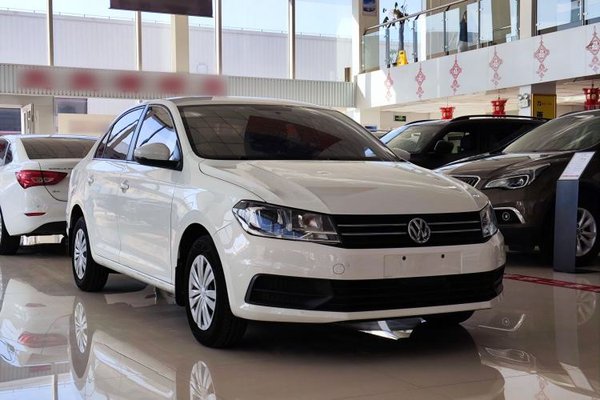 Volkswagen Santana 2019, 55100 км, за 7280 USD