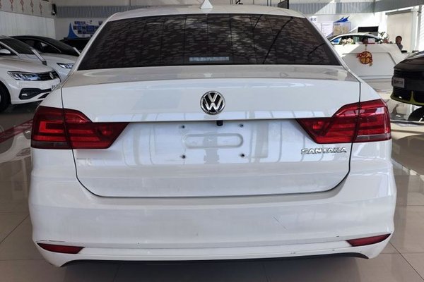 Volkswagen Santana 2019, 55100 км, за 7280 USD