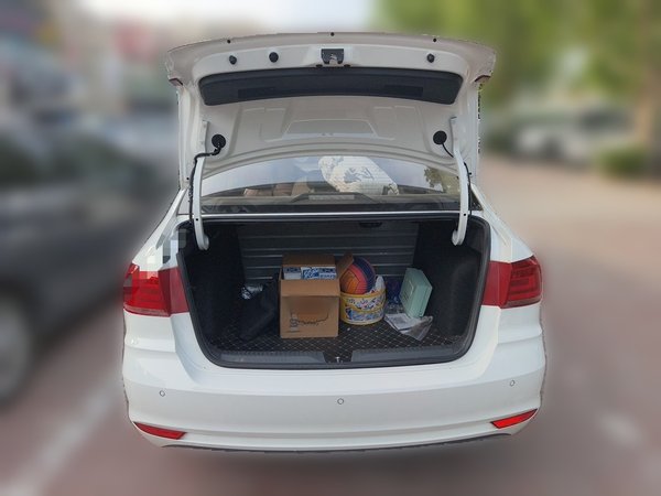 Volkswagen Santana 2019, 64500 км, за 7087 USD - фото 20