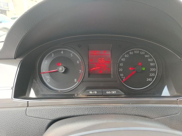 Volkswagen Santana 2019, 64500 км, за 7087 USD - фото 12