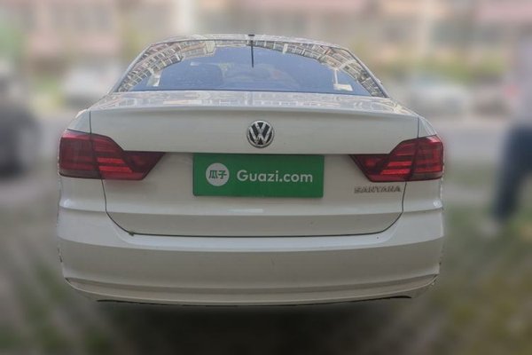 Volkswagen Santana 2021, 119200 км, за 8373 USD