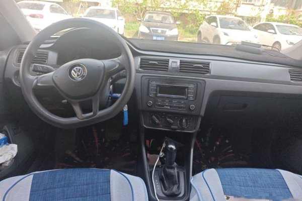Volkswagen Santana 2021, 119200 км, за 8373 USD - фото 18