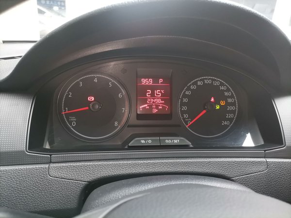 Volkswagen Santana 2021, 23400 км, за 9023 USD - фото 11