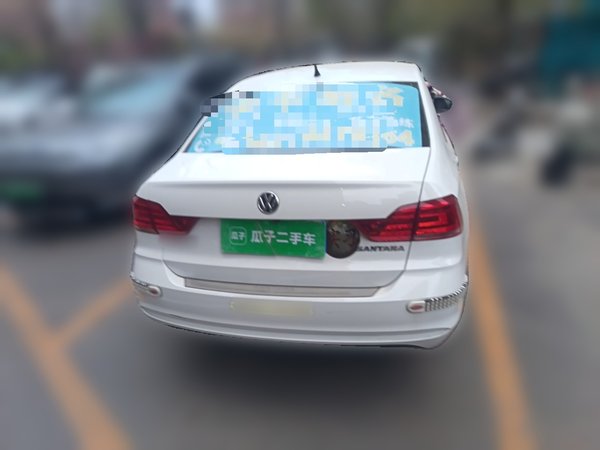 Volkswagen Santana 2021, 39700 км, за 8969 USD