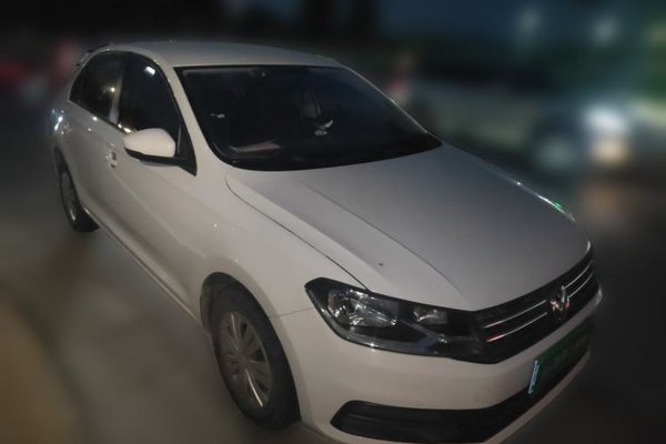 Volkswagen Santana 2021, 41000 км, за 6360 USD