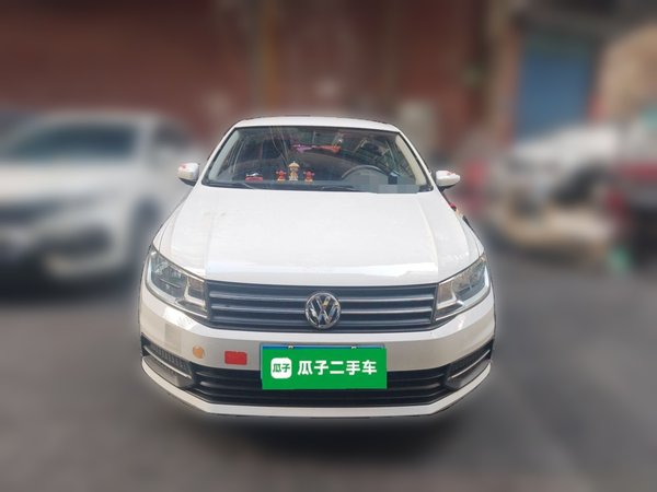 Volkswagen Santana 2021, 47300 км, за 5358 USD