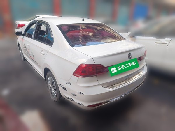 Volkswagen Santana 2021, 47300 км, за 5358 USD