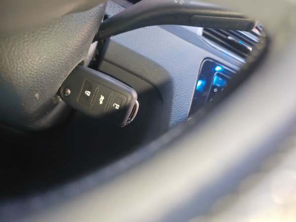 Volkswagen Santana 2021, 47300 км, за 5358 USD - фото 9