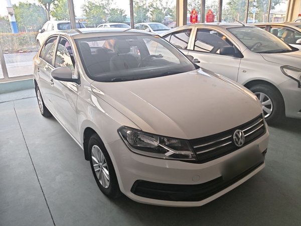 Volkswagen Santana 2021, 76100 км, за 7532 USD