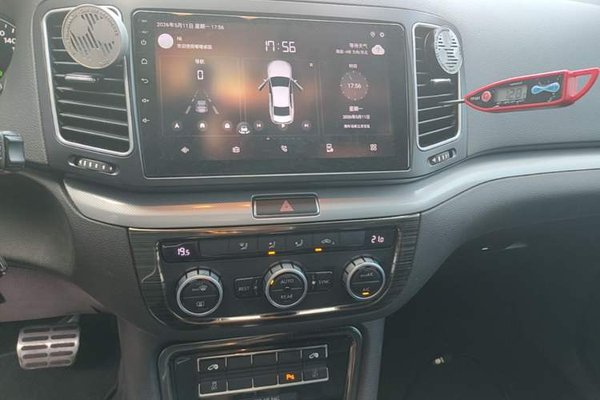 Volkswagen Sharan 2013, 90400 км, за 9176 USD - фото 22