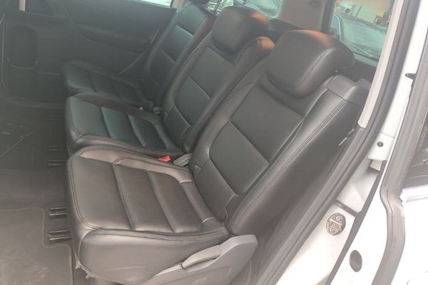 Volkswagen Sharan 2013, 90400 км, за 9176 USD - фото 26
