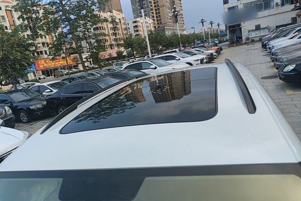 Volkswagen Sharan 2013, 90400 км, за 9176 USD - фото 11