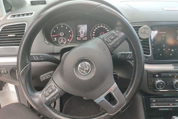 Volkswagen Sharan 2013, 90400 км, за 9176 USD - фото 20