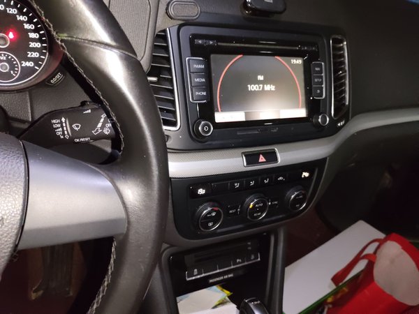 Volkswagen Sharan 2014, 168200 км, за 6982 USD - фото 14