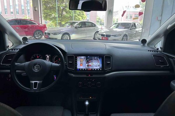 Volkswagen Sharan 2014, 87600 км, за 11649 USD - фото 36