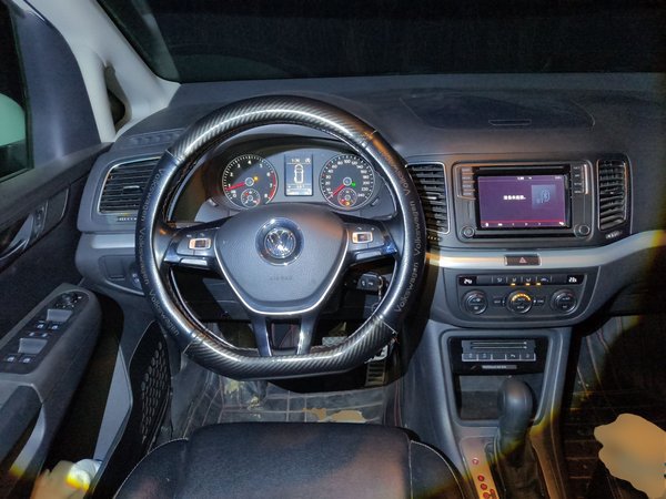 Volkswagen Sharan 2018, 168800 км, за 11997 USD - фото 11