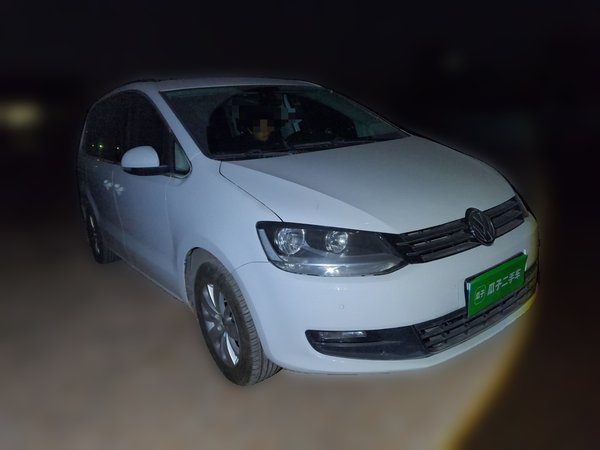Volkswagen Sharan 2018, 168800 км, за 11997 USD