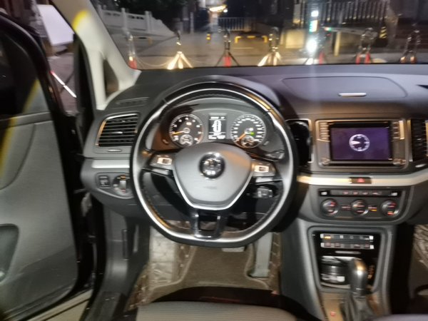 Volkswagen Sharan 2018, 74400 км, за 13021 USD - фото 11