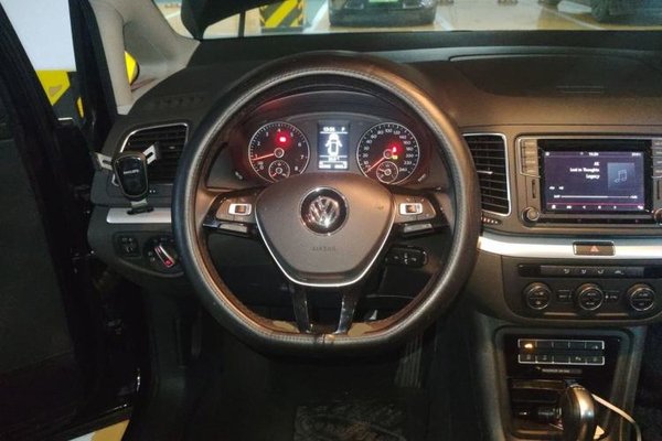 Volkswagen Sharan 2018, 82300 км, за 13042 USD - фото 7