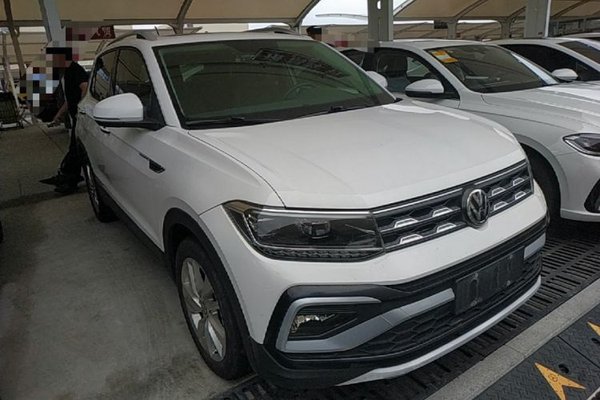 Volkswagen T-Cross 2019, 66100 км, за 9864 USD