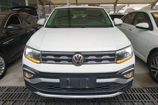 Volkswagen T-Cross 2019, 66100 км, за 9864 USD