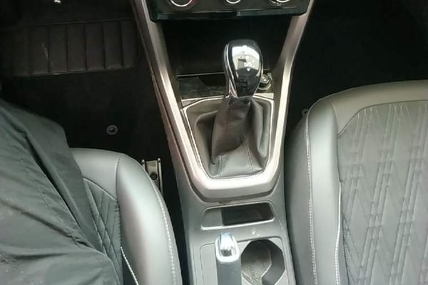 Volkswagen T-Cross 2019, 66100 км, за 9864 USD - фото 21