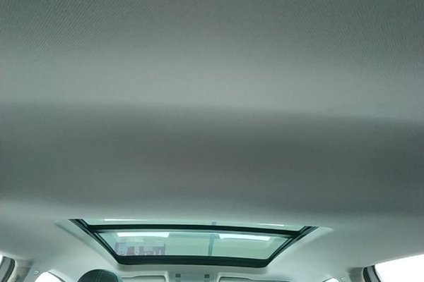 Volkswagen T-Cross 2019, 66100 км, за 9864 USD - фото 26