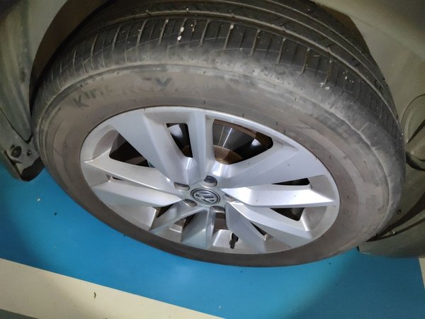 Volkswagen T-Cross 2020, 52800 км, за 8718 USD - фото 8