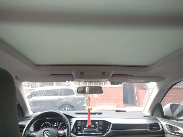 Volkswagen T-Cross 2020, 37000 км, за 9479 USD - фото 19