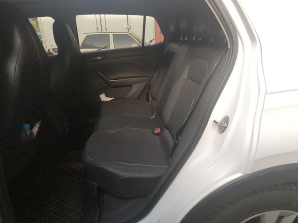 Volkswagen T-Cross 2020, 37000 км, за 9479 USD - фото 18