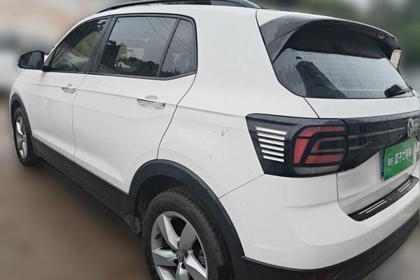 Volkswagen T-Cross 2020, 48000 км, за 7841 USD