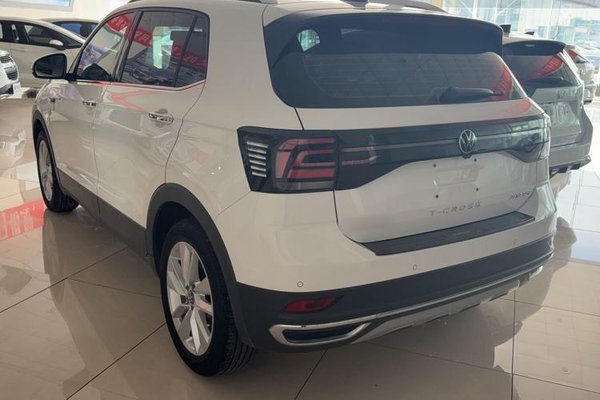 Volkswagen T-Cross 2021, за 12343 USD - фото 6