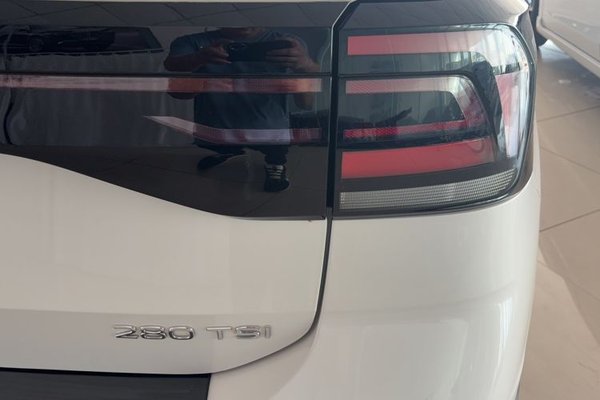 Volkswagen T-Cross 2021, за 12343 USD - фото 9