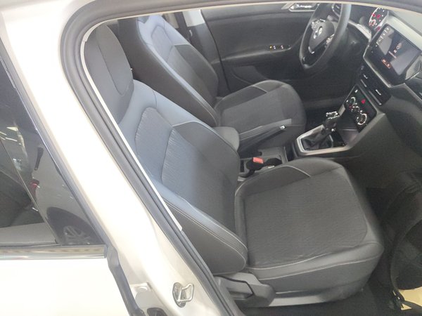 Volkswagen T-Cross 2021, 34900 км, за 10784 USD - фото 23