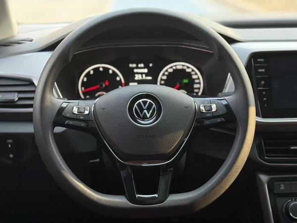 Volkswagen T-Cross 2021, 35400 км, за 12058 USD - фото 22