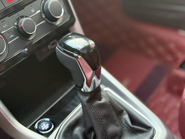 Volkswagen T-Cross 2021, 35400 км, за 12058 USD - фото 20